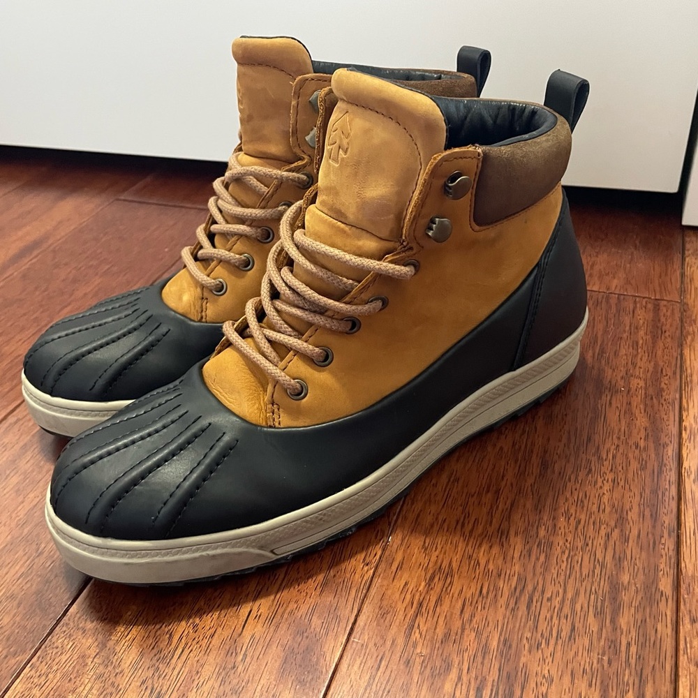 Huckberry Duckboot